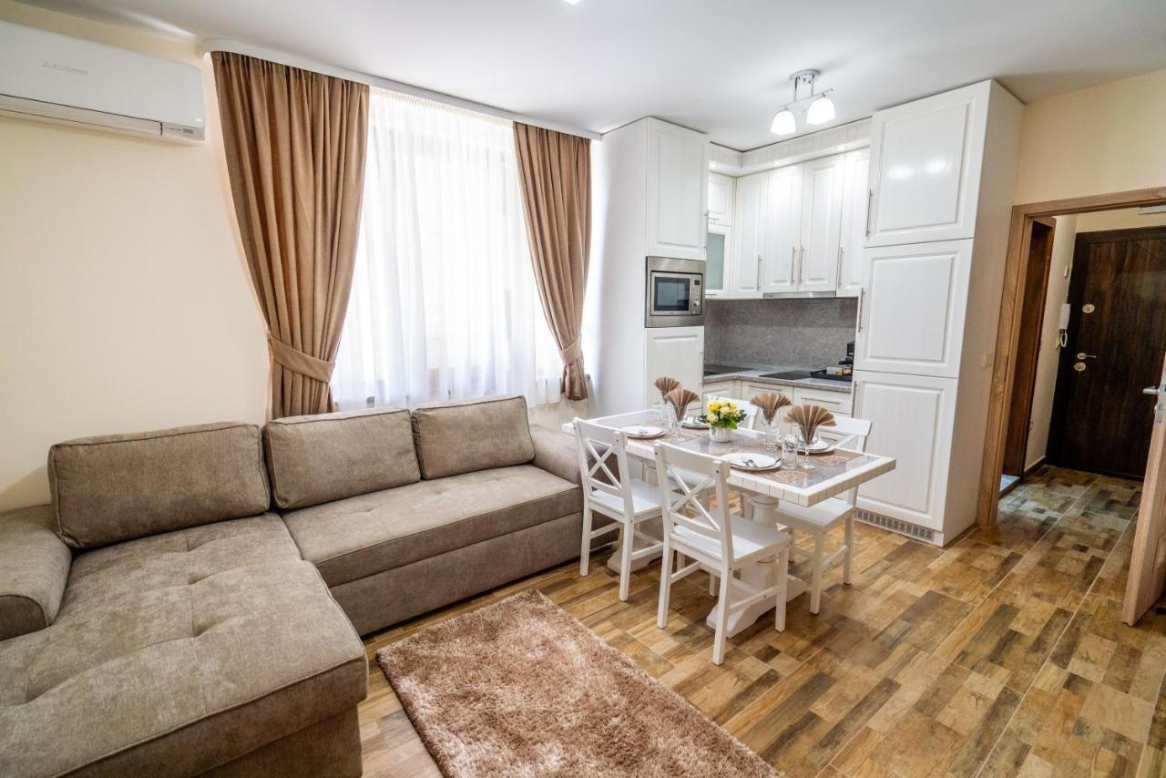 Park Apartment Emilin ซันดันสกี ภายนอก รูปภาพ