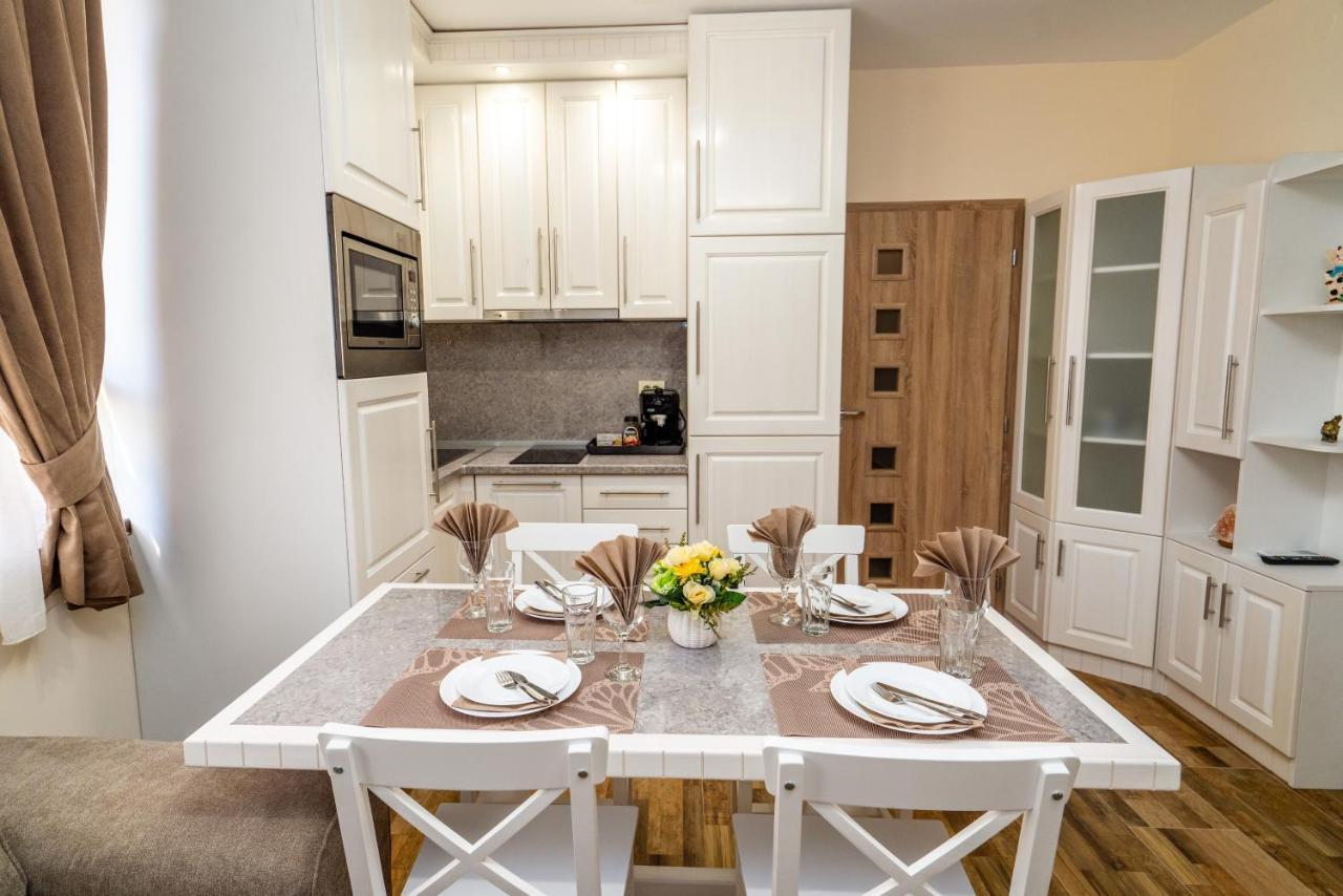 Park Apartment Emilin ซันดันสกี ภายนอก รูปภาพ